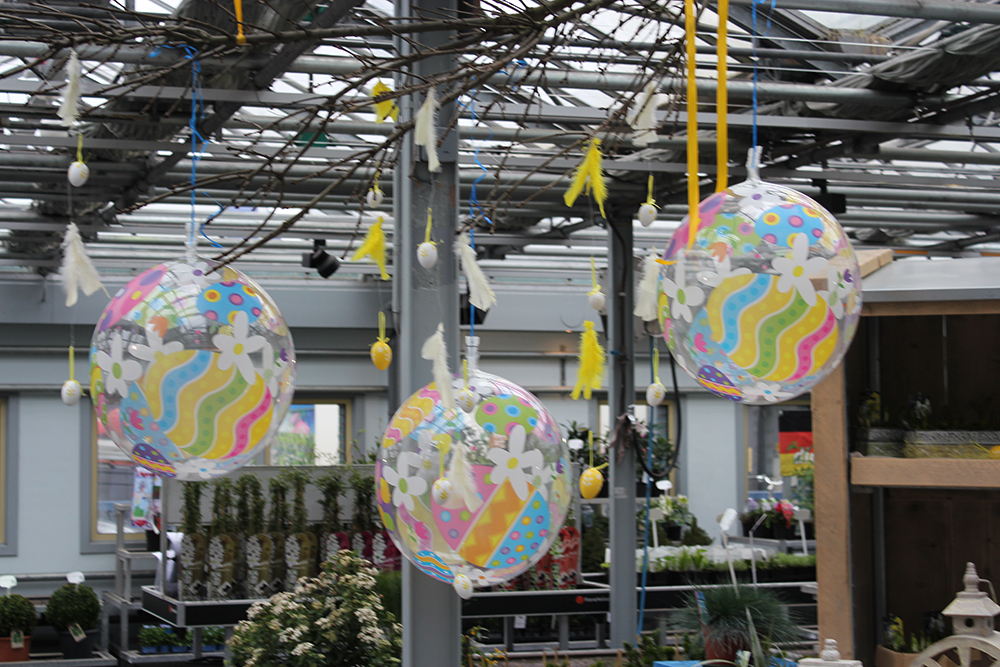 pasen-decoratie-a-ballonnen-aalsmeer-veiling-thema